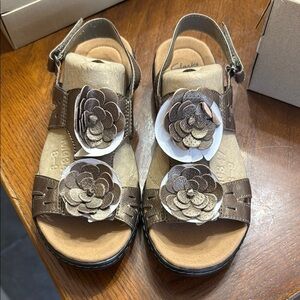 Clarks Women's Brown Floral Sandals